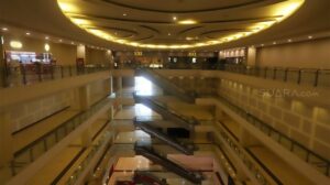 Mall Tuhan Tutup 